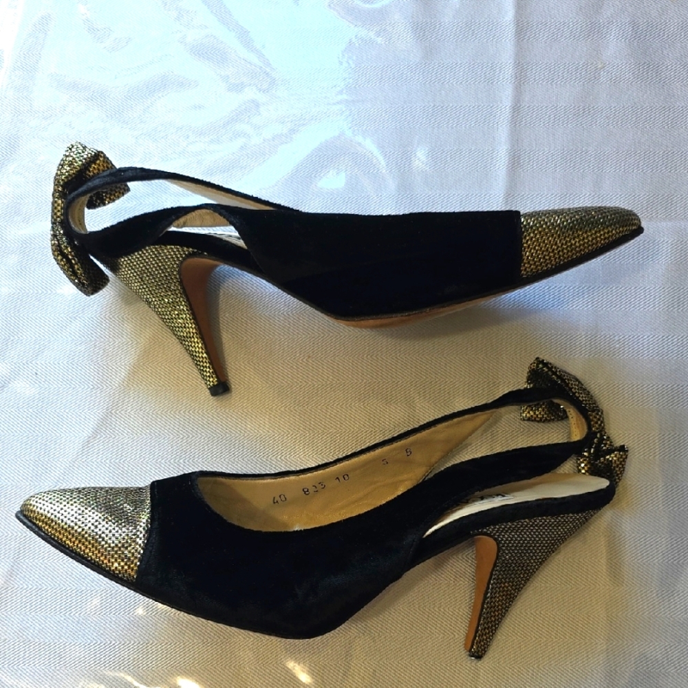 Escada Black and Gold Heels with Bow‎ Accent